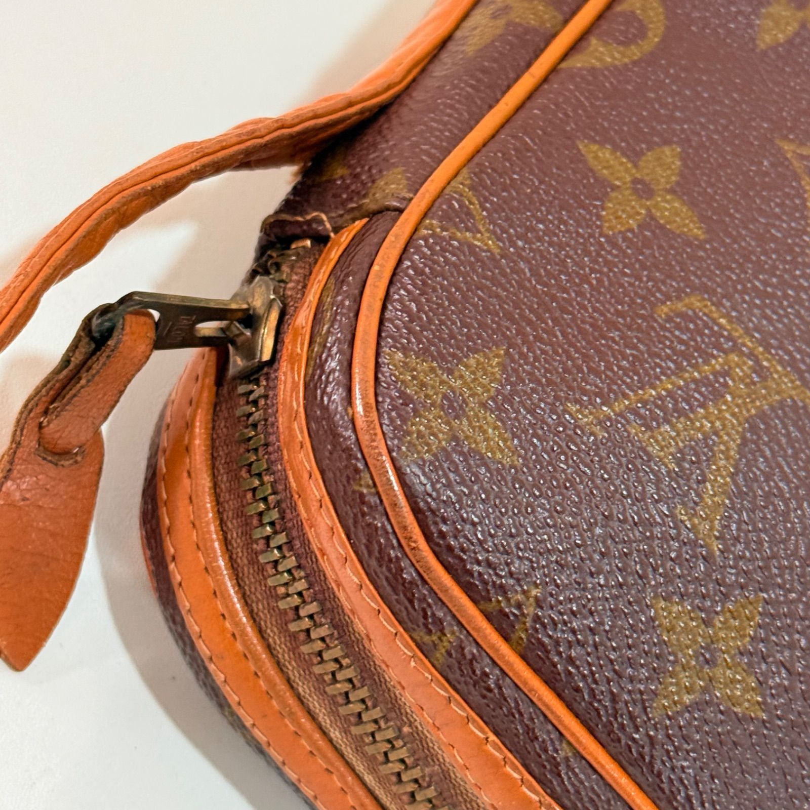LOUIS VUITTON ルイヴィトン ショルダーバッグ USA製 極美品 - メルカリ