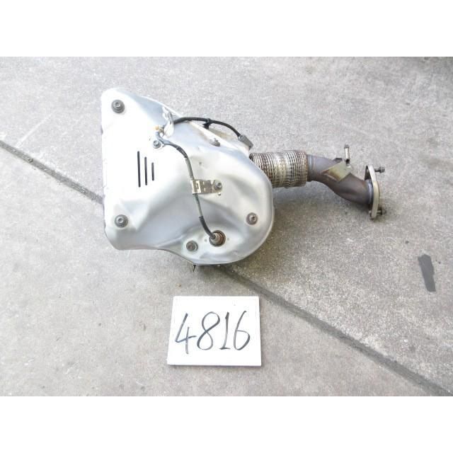R2年 ＭＡＺＤＡ３ 5BA-BPFP エキゾーストマニホールド エキマニ 触媒 207779 4816