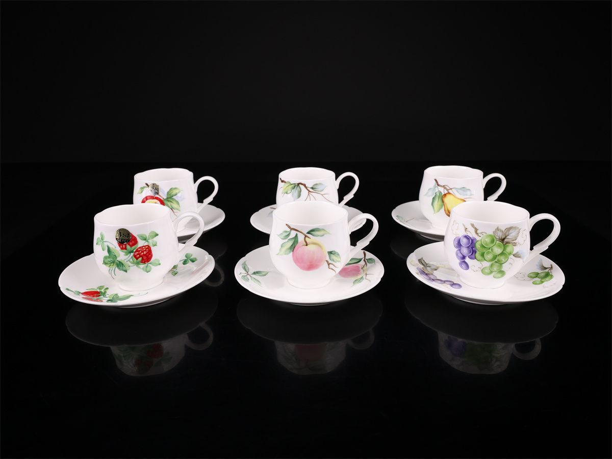 ヴィンテージ SEYEI / セーエー陶器　セーエードリーム　乙女と鳥のオブジェ セーエー陶器 SEYEI ピオーネ 葡萄柄カップ＆ソーサー