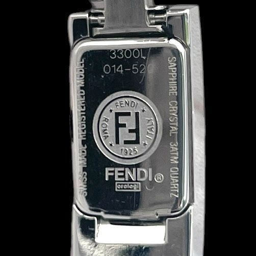 [美品]中古FENDI 3300L スクエアフェイス 腕時計 レディース 新品電池稼働品 FENDI フェンディ 3300L スクエアフェイス ロゴ刻印