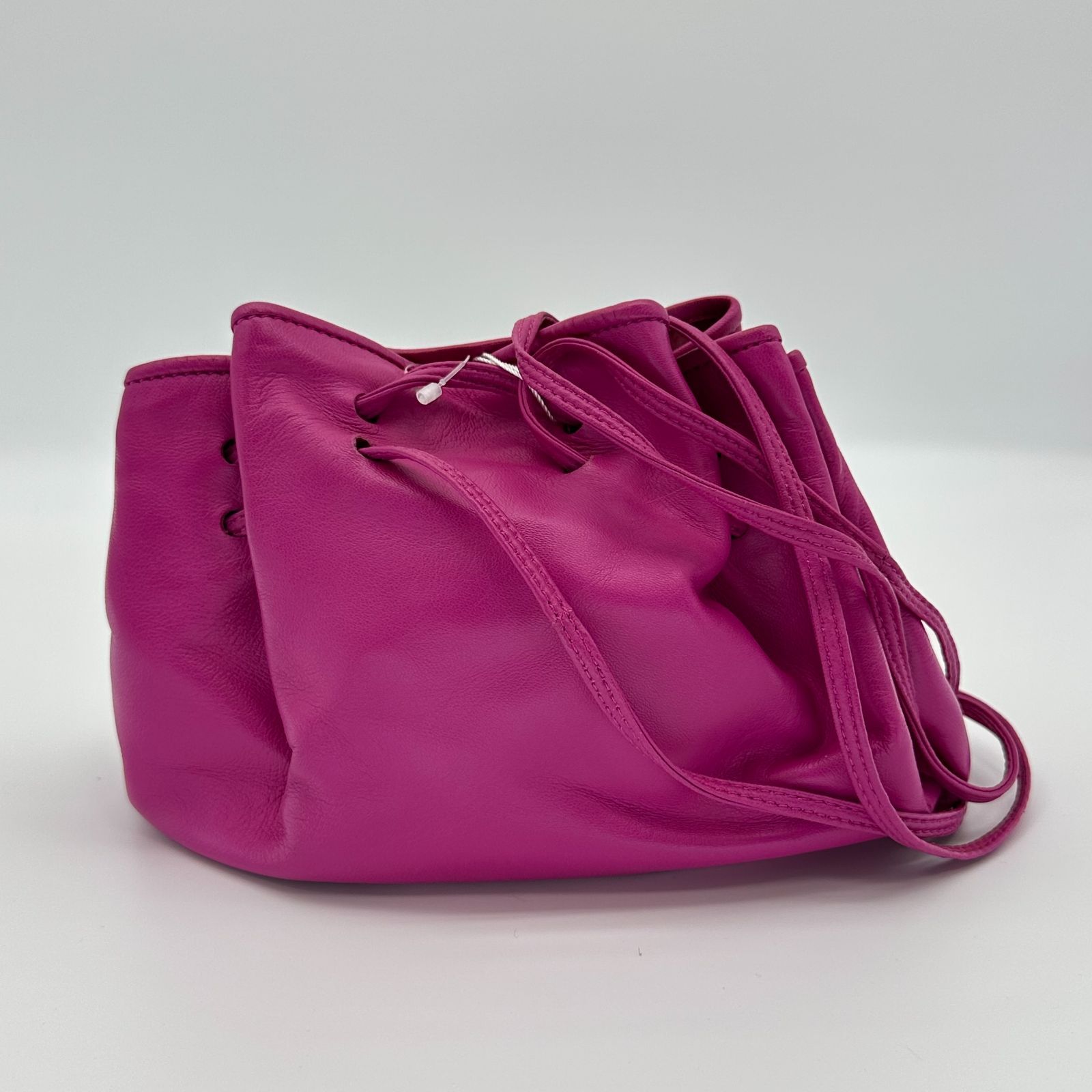 美品】ロエベ LOEWE アナグラム 巾着 ショルダーバッグ 斜め掛け 