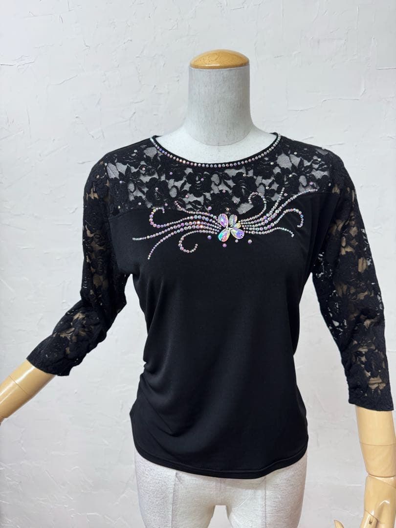 【極美品】新品　LL　高級ラインストーン 社交ダンストップス 黒 レース b08 極美品】新品 LL 高級ラインストーン 社交ダンストップス 黒 レース