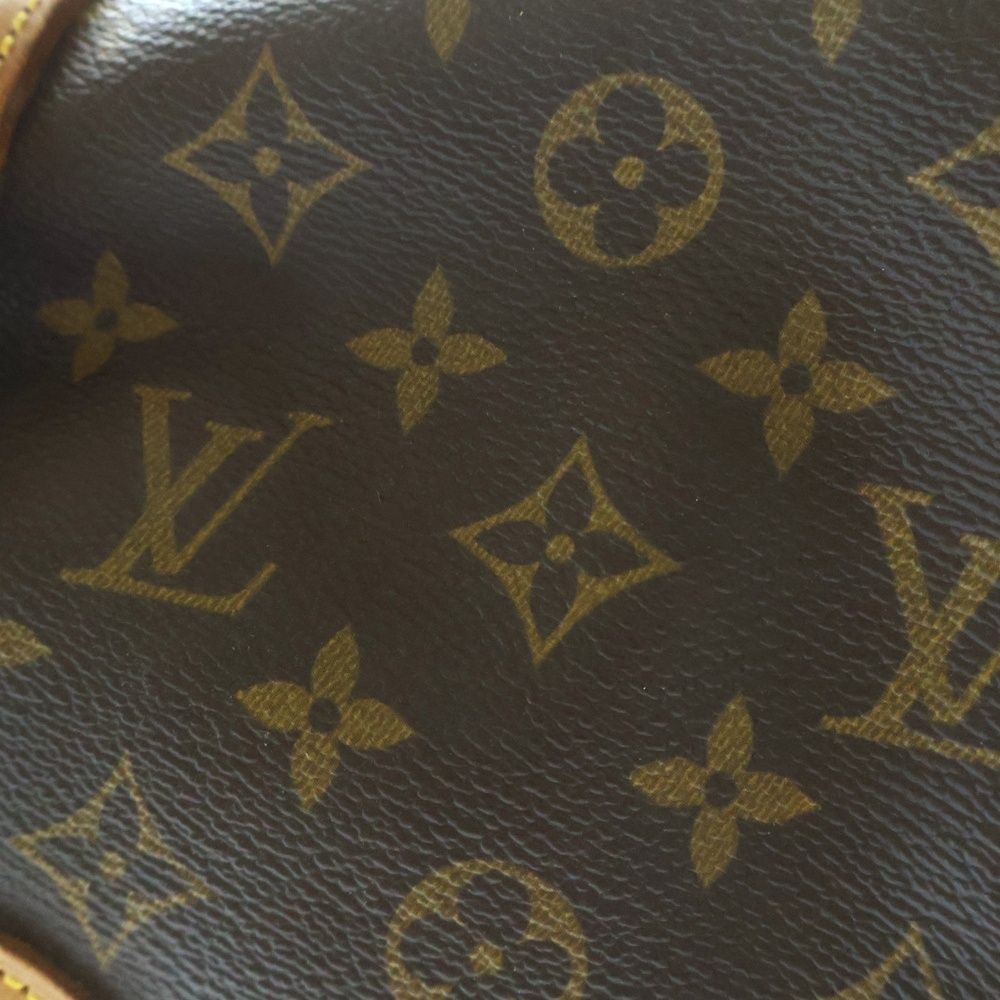 LOUIS VUITTON (ルイヴィトン) モノグラム ソミュール30 ショルダー