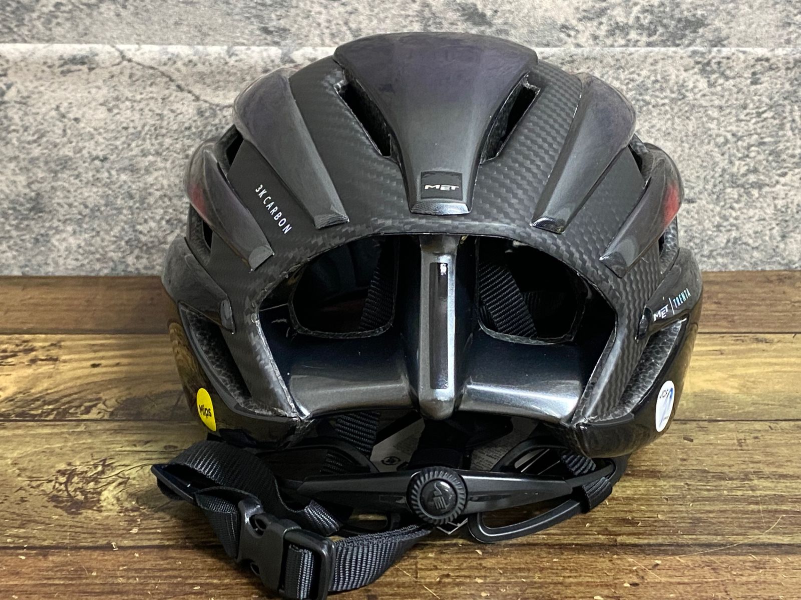 KA012 メット MET トレンタ TRENTA 3K CARBON MIPS ヘルメット 赤黒 L 