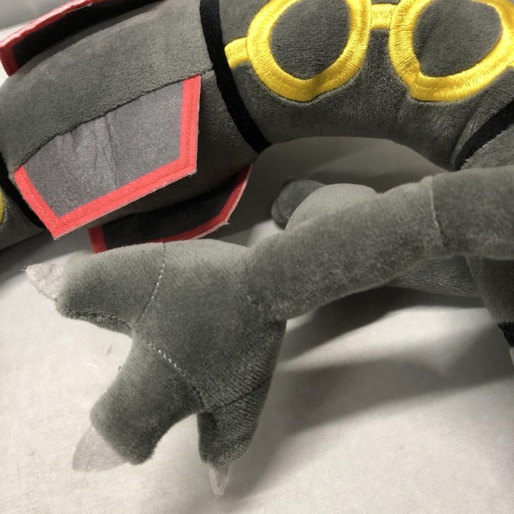 中古】バンダイ 黒いレックウザ 抱きぬいぐるみ 一番くじ アニメ
