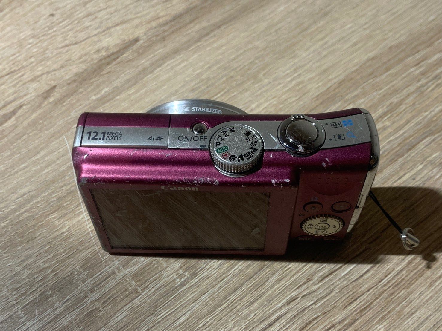 0132 Canon PowerShot SX200 IS ボルドーレッド デジカメ ジャンク品
