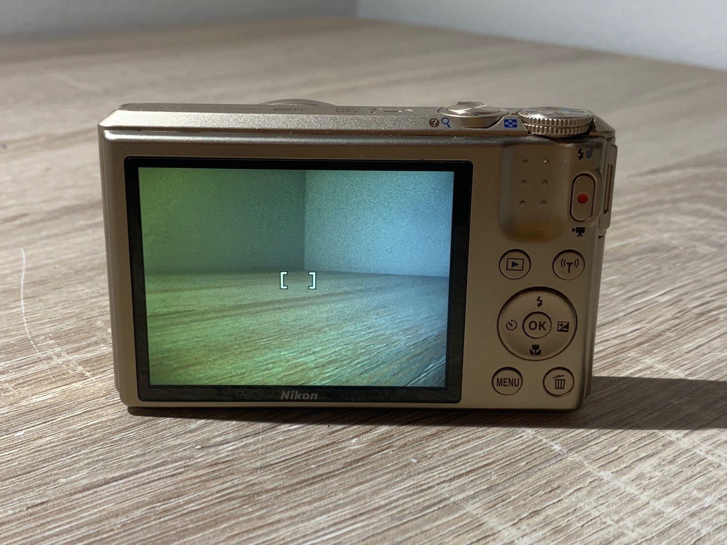 0134 Nikon COOLPIX S7000 ゴールド デジカメ ジャンク品【ネ】 - メルカリ