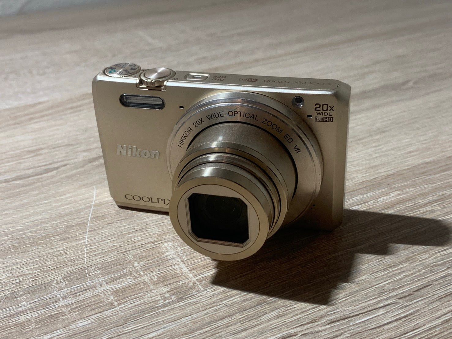 0134 Nikon COOLPIX S7000 ゴールド デジカメ ジャンク品【ネ】 - メルカリ
