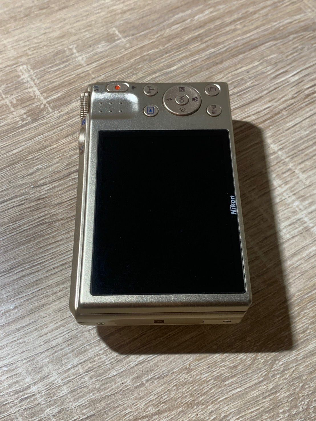 0134 Nikon COOLPIX S7000 ゴールド デジカメ ジャンク品【ネ】 - メルカリ
