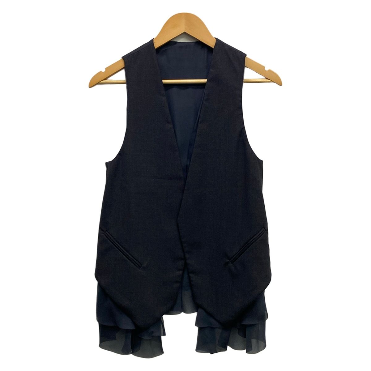 ブルネロクチネリ ベスト サイズ42 M美品 BRUNELLO CUCINELLI(ブルネロクチネリ) ベスト サイズ42 M レディース