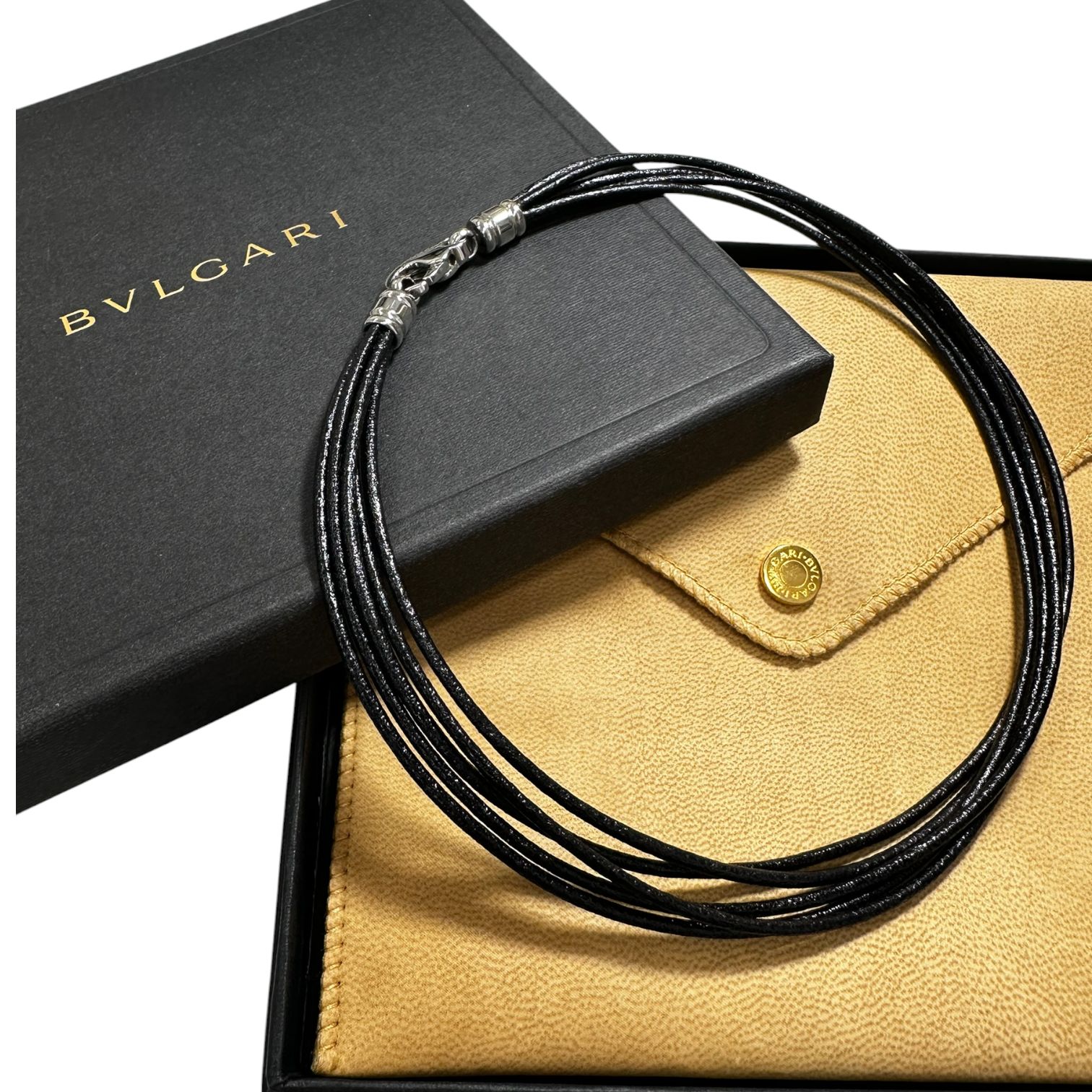 BVLGARI 5連ブラックチョーカー箱あり ✨美品✨BVLGARI ブルガリ ブラック5連 レザー チョーカー ネックレス
