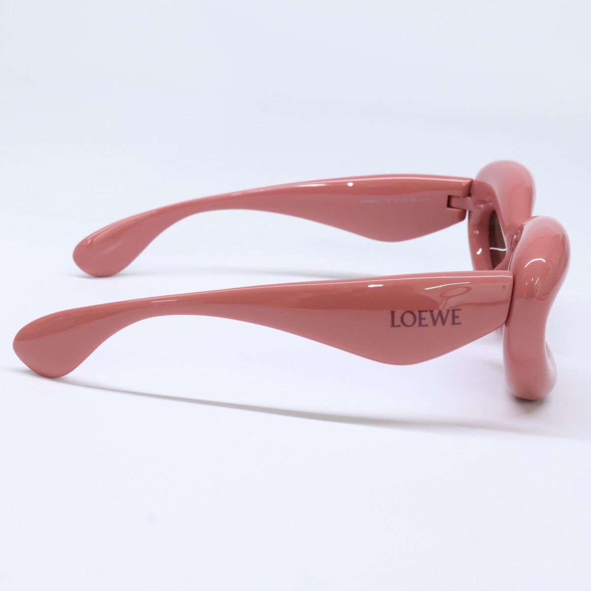 LOEWE ロエベ  【美品】LW400971 キャットアイ 55□16 145 Loewe Cat Eye Womens Sunglasses | LW400971 01A 55-16 145 3 H | eBay