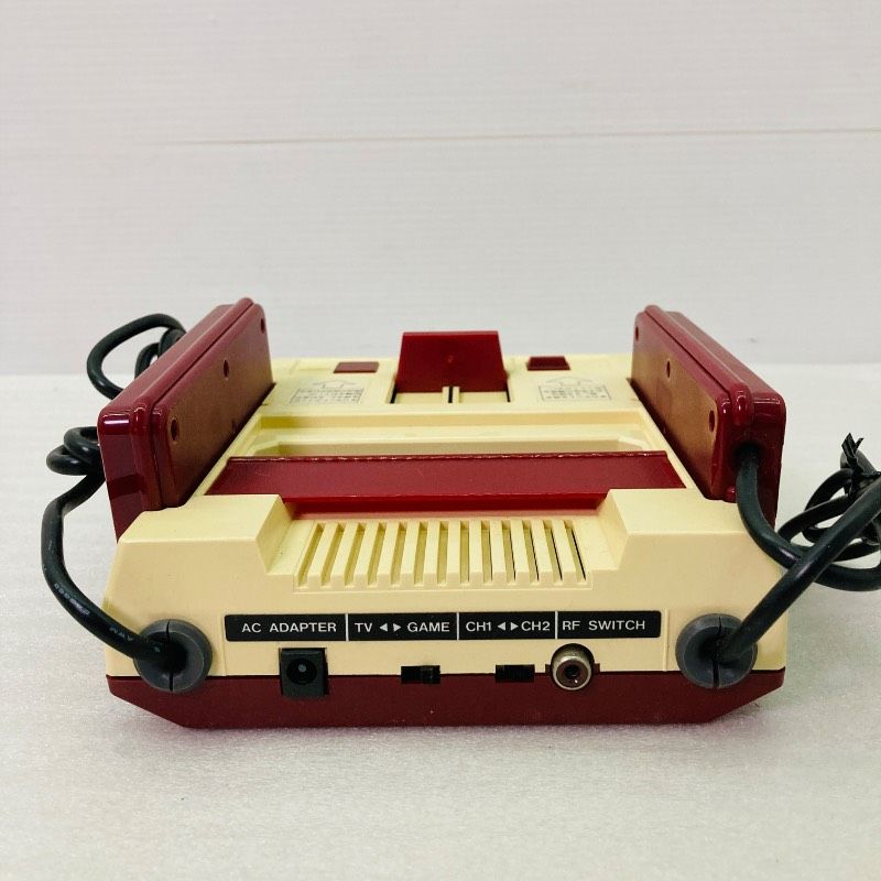 動作未確認】【箱/取説有り】任天堂 ファミリーコンピュータ HVC-001