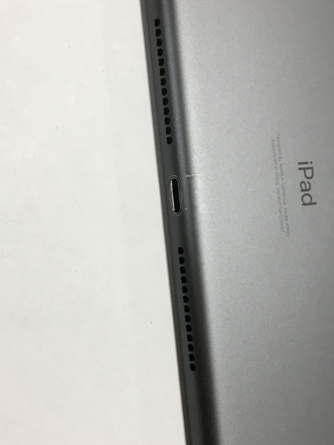 美品 電池100% Apple iPad 第9世代 WiFiモデル 256GB スペースグレイ