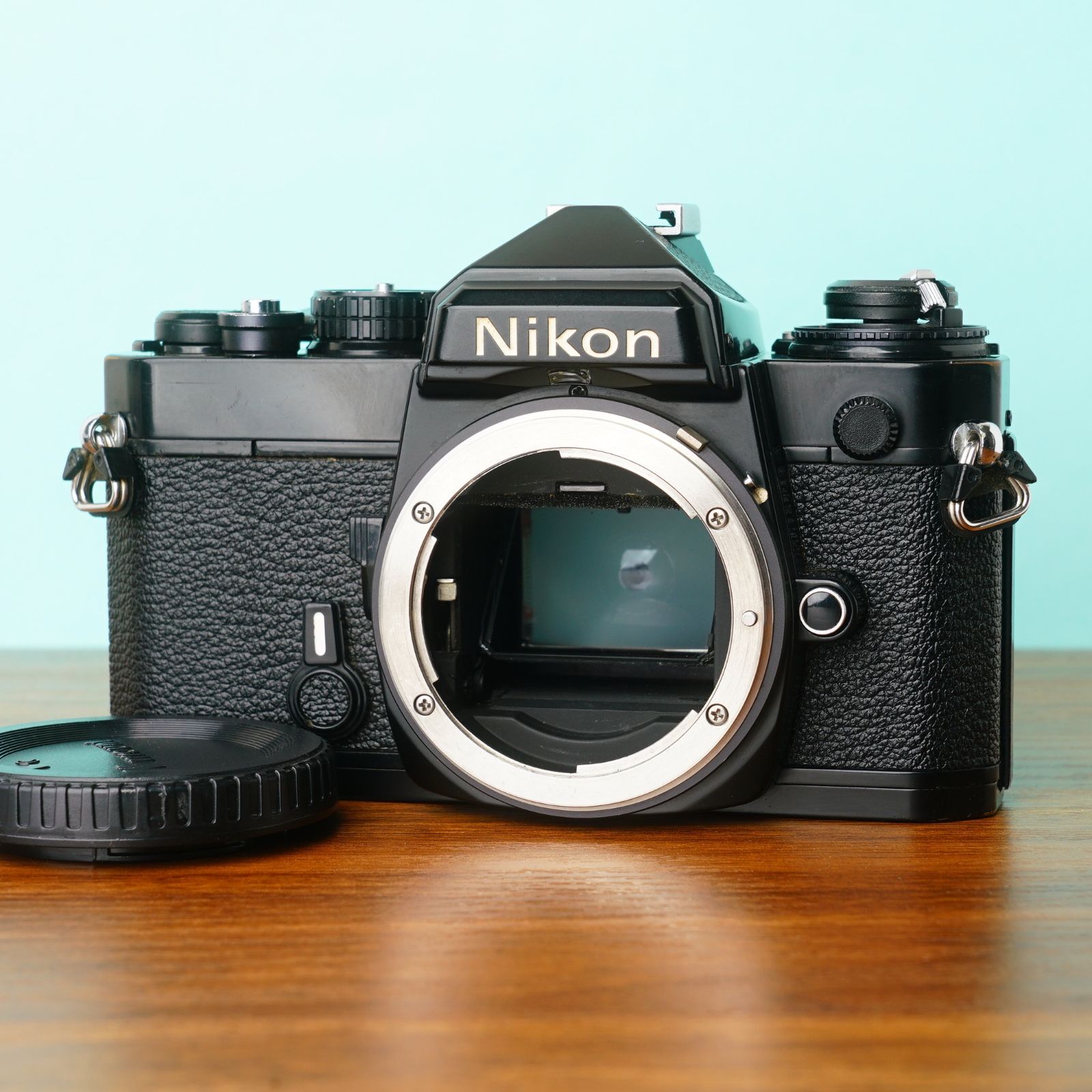 完動品 ニコン NIKON FE フィルムカメラ ボディ ブラック Amazon | nikon FE ブラック | 一眼レフカメラ 通販