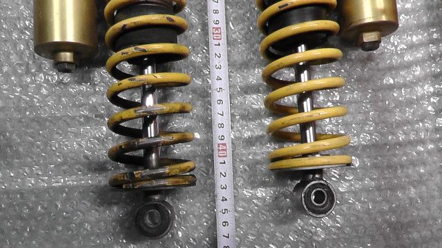 XJR400R RH02J-003xxx の リアサス OHLINS:#1776991716 - メルカリ
