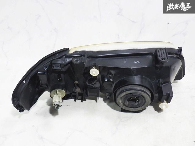 ☆破損無し☆ 日産 純正 FB15 サニー ハロゲン ヘッドライト