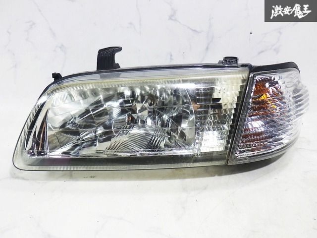 ☆破損無し☆ 日産 純正 FB15 サニー ハロゲン ヘッドライト