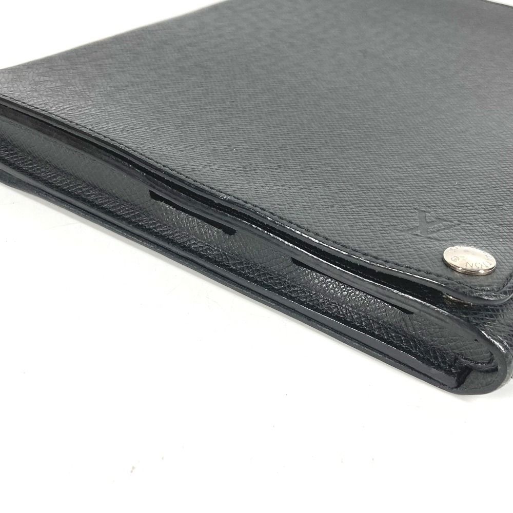 583 ルイヴィトン　タブレットケース　タイガ　黒　iPadケースm93804 LOUIS VUITTON ルイヴィトン iPadケース エテュイ iPadケース M93804