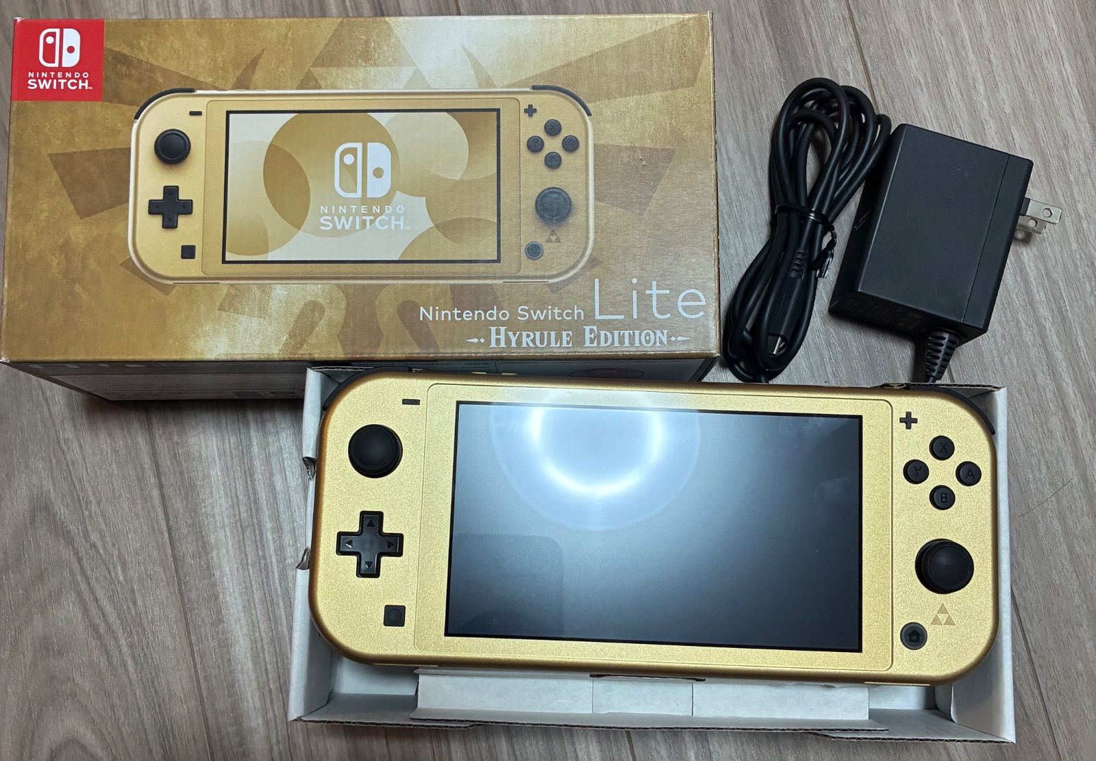 Nintendo Switch Lite ゴールド ハイラルエディション　美品 Amazon.com: Nintendo Switch Lite Hyrule Edition - International
