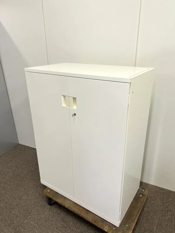 【東京都限定送料2200円も可】オカムラ　SA　デュオライン　両開き書庫　キャビネット　観音開き　ホワイト　オフィス　収納