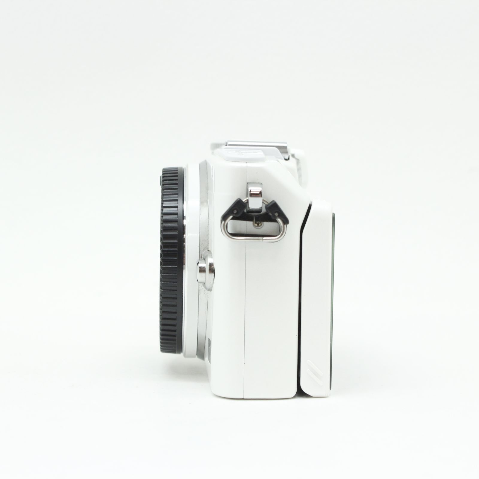 【ジャンク品】Olympus PEN Lite E-PL6ホワイト Olympus Pen LiteE-PL6 mirrorless digital camera w. 14-42 lens