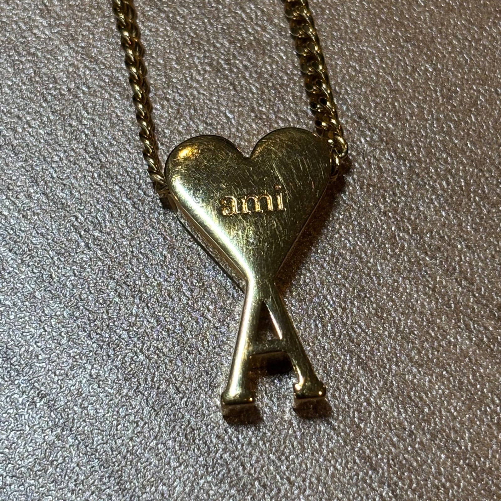o) AMI PARIS アミパリス AMI DE COEUR ペンダントネックレス ゴールド