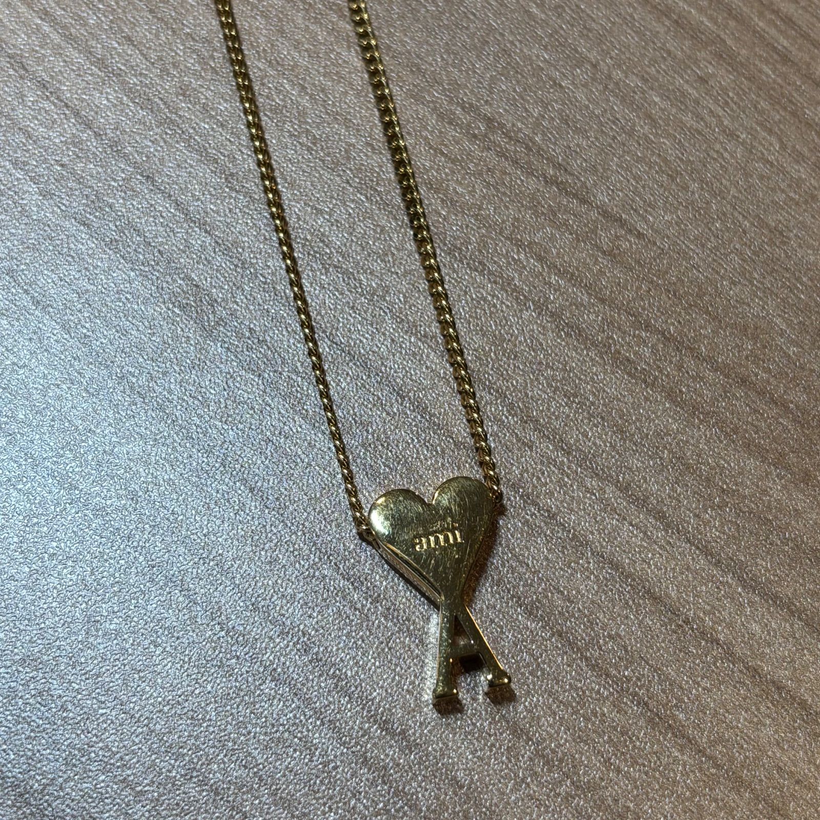o) AMI PARIS アミパリス AMI DE COEUR ペンダントネックレス ゴールド