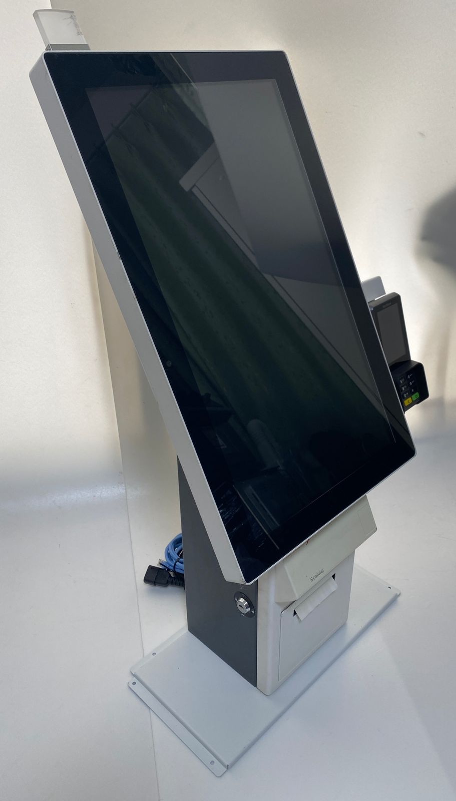 ポスタス セルフレジ 券売機 釣銭機 EK-2110 GLORY RT-380 ポスタス セルフレジ 券売機 釣銭機 EK-2110 GLORY RT-380 - メルカリ