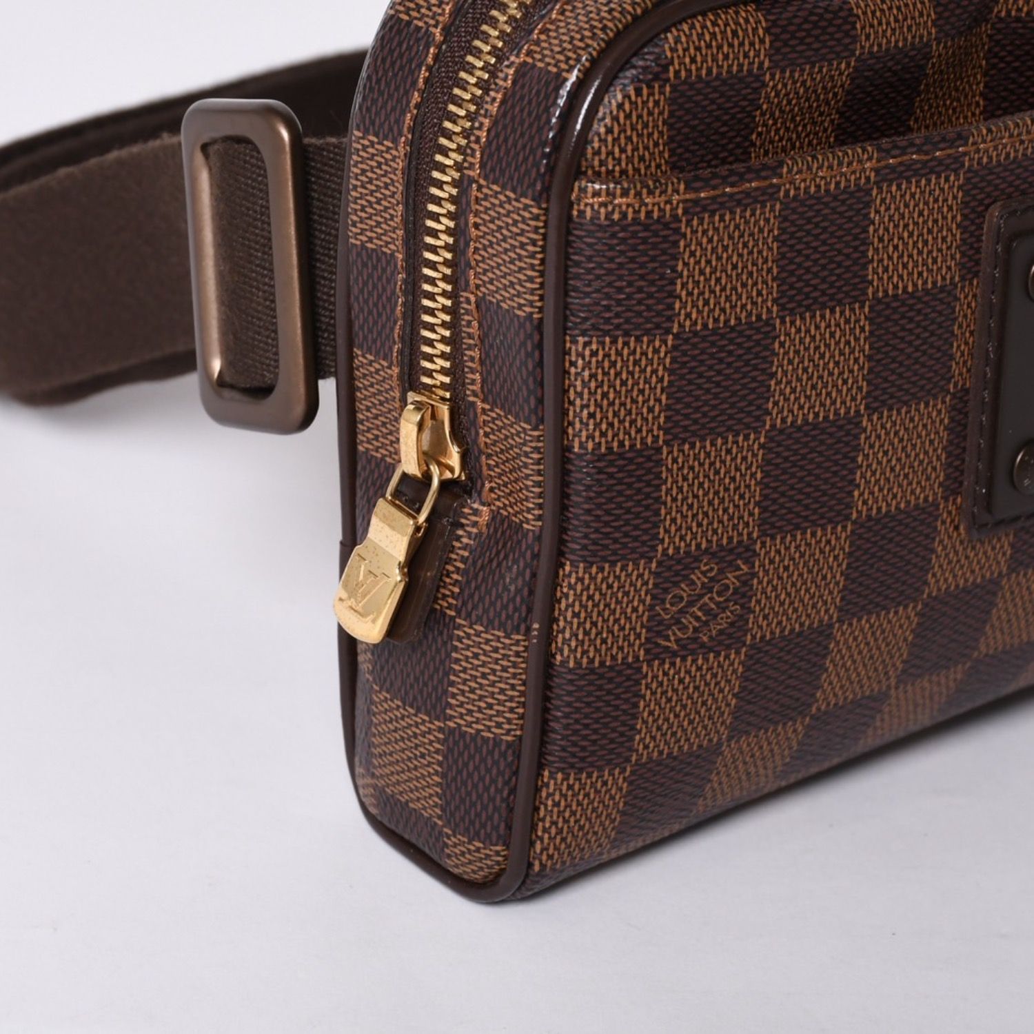 LOUIS VUITTON ルイヴィトン ダミエ バムバッグブルックリン N41101 