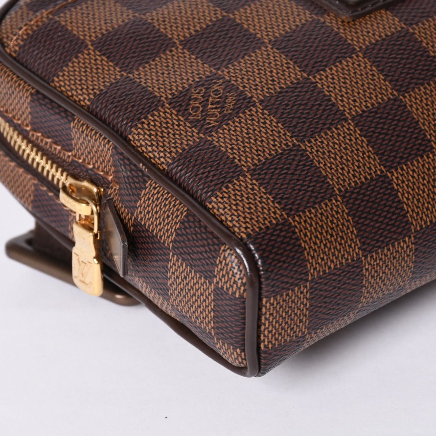 LOUIS VUITTON ルイヴィトン ダミエ バムバッグブルックリン N41101 