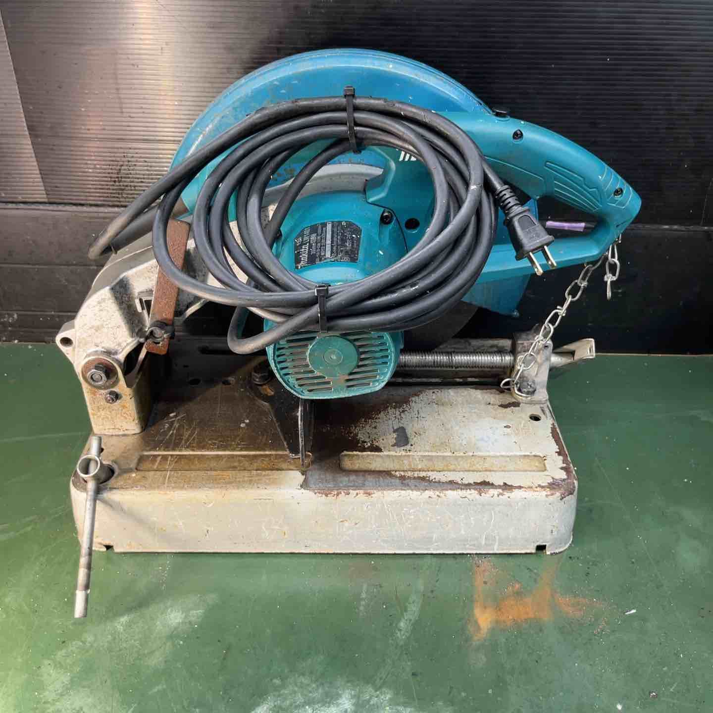 ✨マキタ　中古美品　LW1401　高速切断機✨うるま市田場✨ マキタ 高速切断機 LW1401の中古 中古C傷汚れあり 《東京・調布》中古
