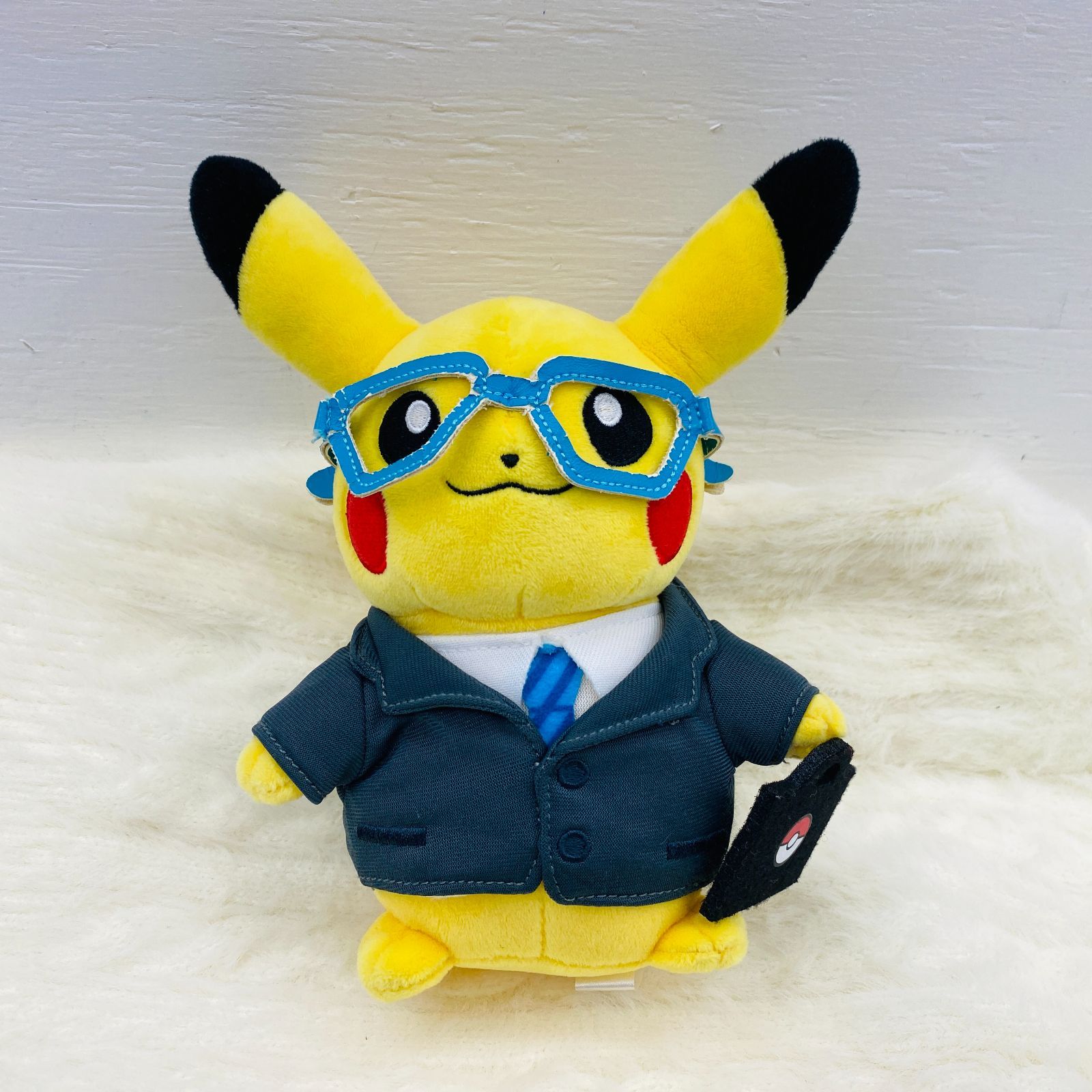 き*4様 ポケモンセンター マンスリーピカチュウ 2016年3月 ぬいぐるみ 卒 ヌイグルミ マンスリーピカチュウ 2016 3月 「ポケットモンスター