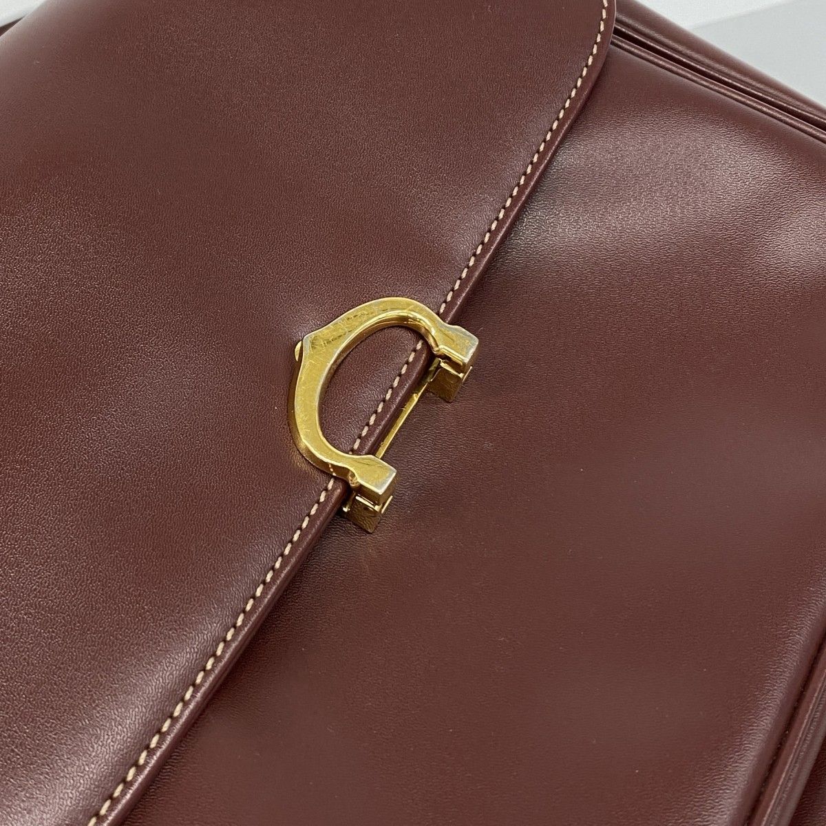 【6dd4824】カルティエ ショルダーバッグ マスト レザー ボルドー ゴールド金具【中古】レディース Cartier - 【6dd4824】カルティエ ショルダーバッグ マスト レザー