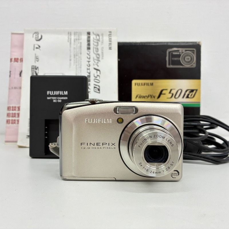 多少難あり品 フジフイルム FinePix F50fd シルバー FUJIFILM FINEPIX F50FD Digital Camera | eBay