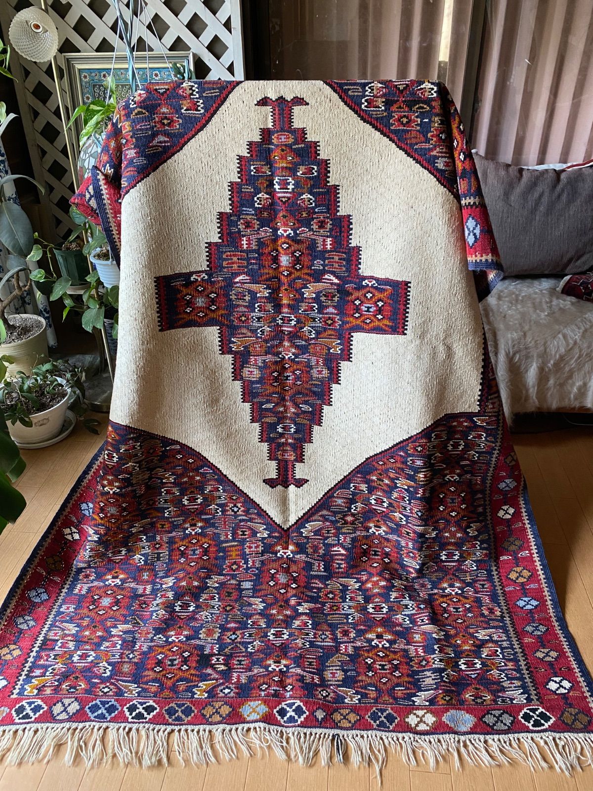 芸術品！今では入手困難大判セネキリム133×208セネは昔からイランの 