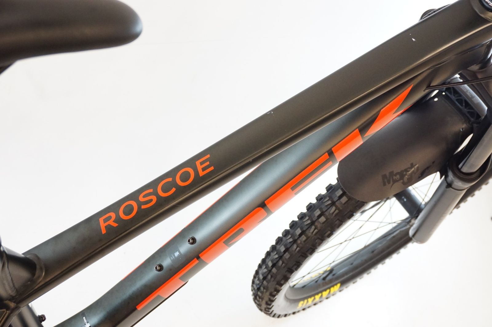 TREK 「トレック」 ROSCOE 8 2022-2023年モデル マウンテンバイク 