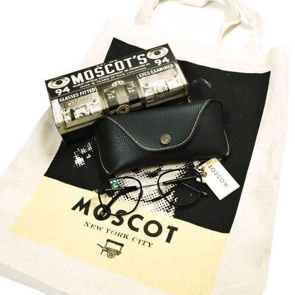 MOSCOT モスコット FANAGLE 50サイズ ユニセックスモデル ファナグル BLACK/SILVER/CLEAR(度無し) 50□20-140 ティアドロップ パイロット サングラス 眼鏡 メガネ【新古品】【中古】【MOSCOT】 新品 MOSCOT モスコット FANAGLE 50サイズ ユニセックスモデル