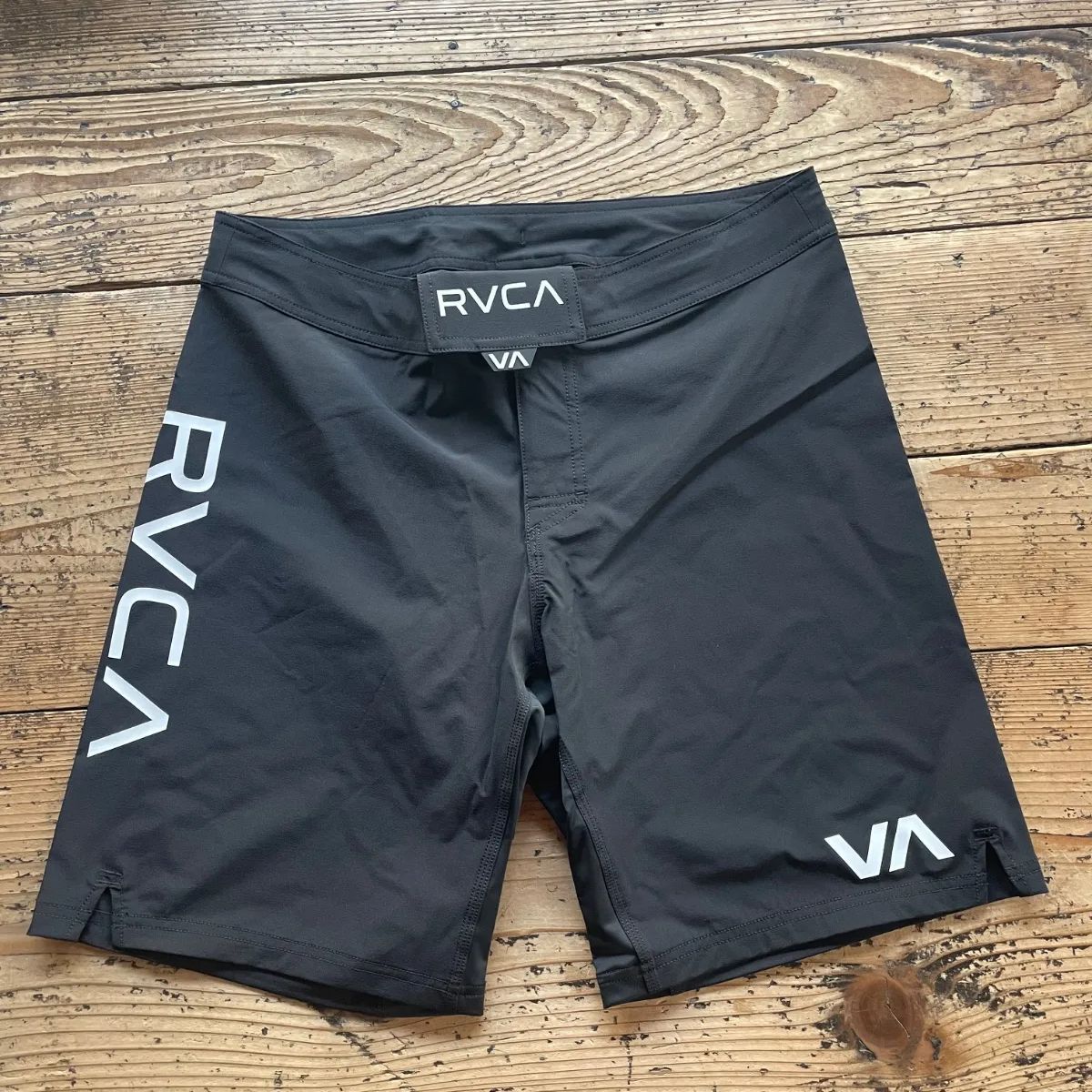 RVCA ファイトショーツ サイズ30 黒 楽天市場】ルーカ ショートパンツ メンズ ファイティングパンツ RVCA