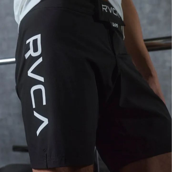 新品　25年春夏　RVCAルーカ　ストレッチファイトショーツ　黒　32 RVCA／ルーカ（ルカ） ファイトショーツ RVCA×SHOYOROLL×Ruotolo Fight