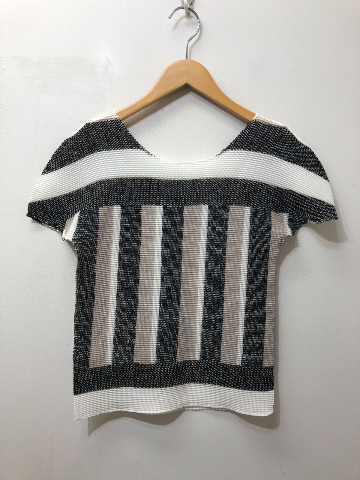 【美品】イッセイミヤケ me フレンチスリーブカットソー 177☆me ISSEY MIYAKE ミー イッセイミヤケ☆フレンチスリーブ