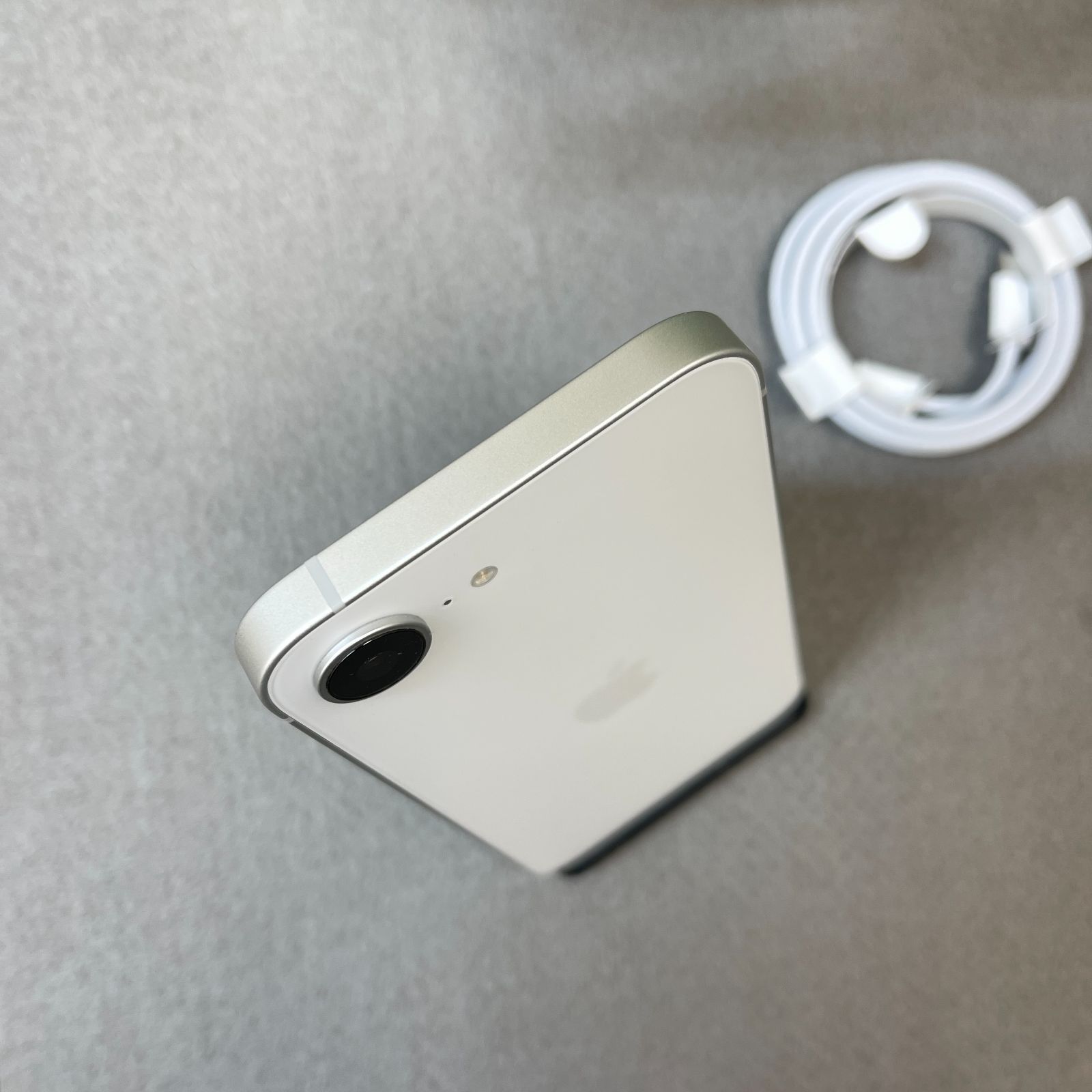 バッテリー97% iPhone 16e 128GB ホワイト SIMフリー iPhone 16e 128GB ホワイト SIMフリー バッテリー97% - メルカリ