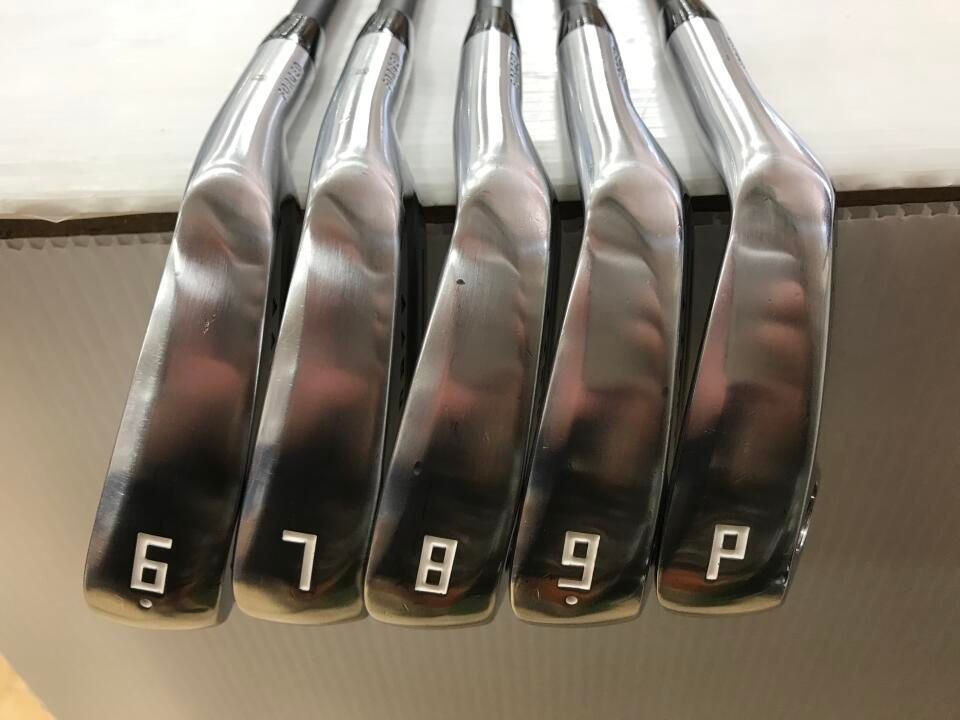 グローブライド ONOFF FORGED KURO 2024 TRAVIL IRON 85 Sフレックス