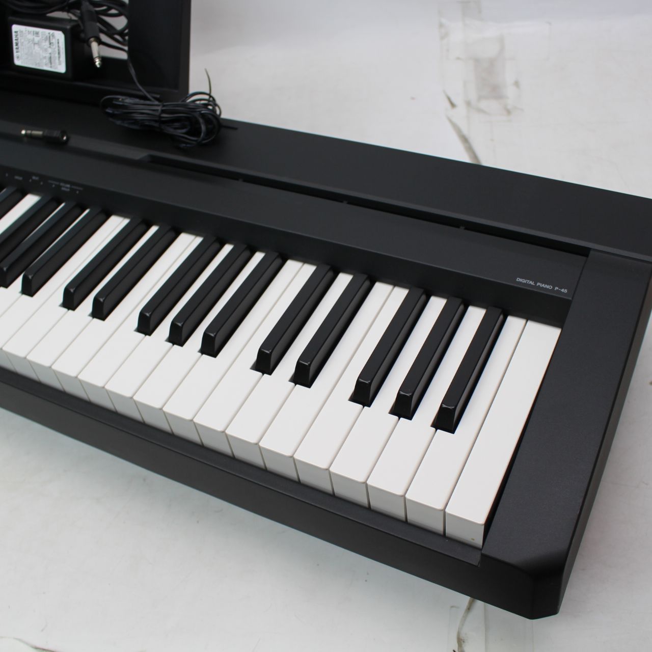 766)【美品】YAMAHA P-45B 電子 ピアノ 2021年製 ブラック 88鍵 楽器