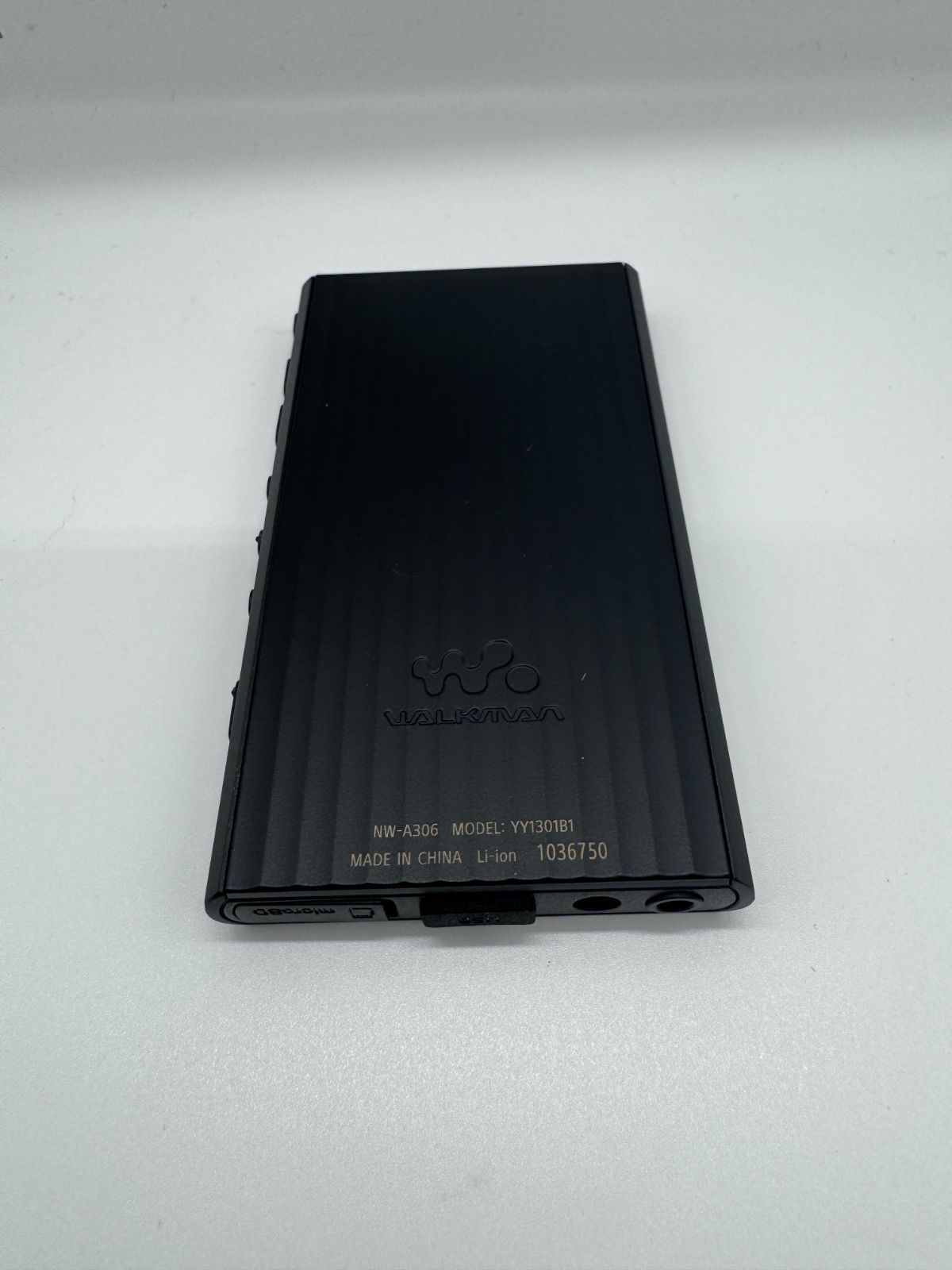 SONYウォークマン NW-A306 ブラック 通電確認済み 動作未確認 A1976