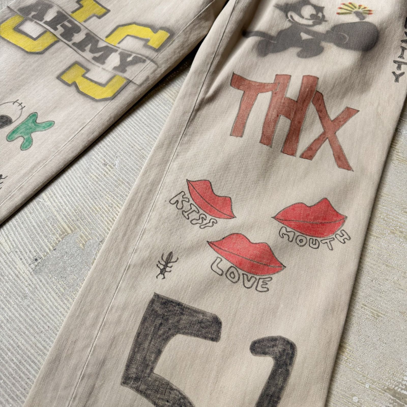 古着 HAND PAINTED ART STENCIL MEMORIAL PANTS / ハンド ペイント 