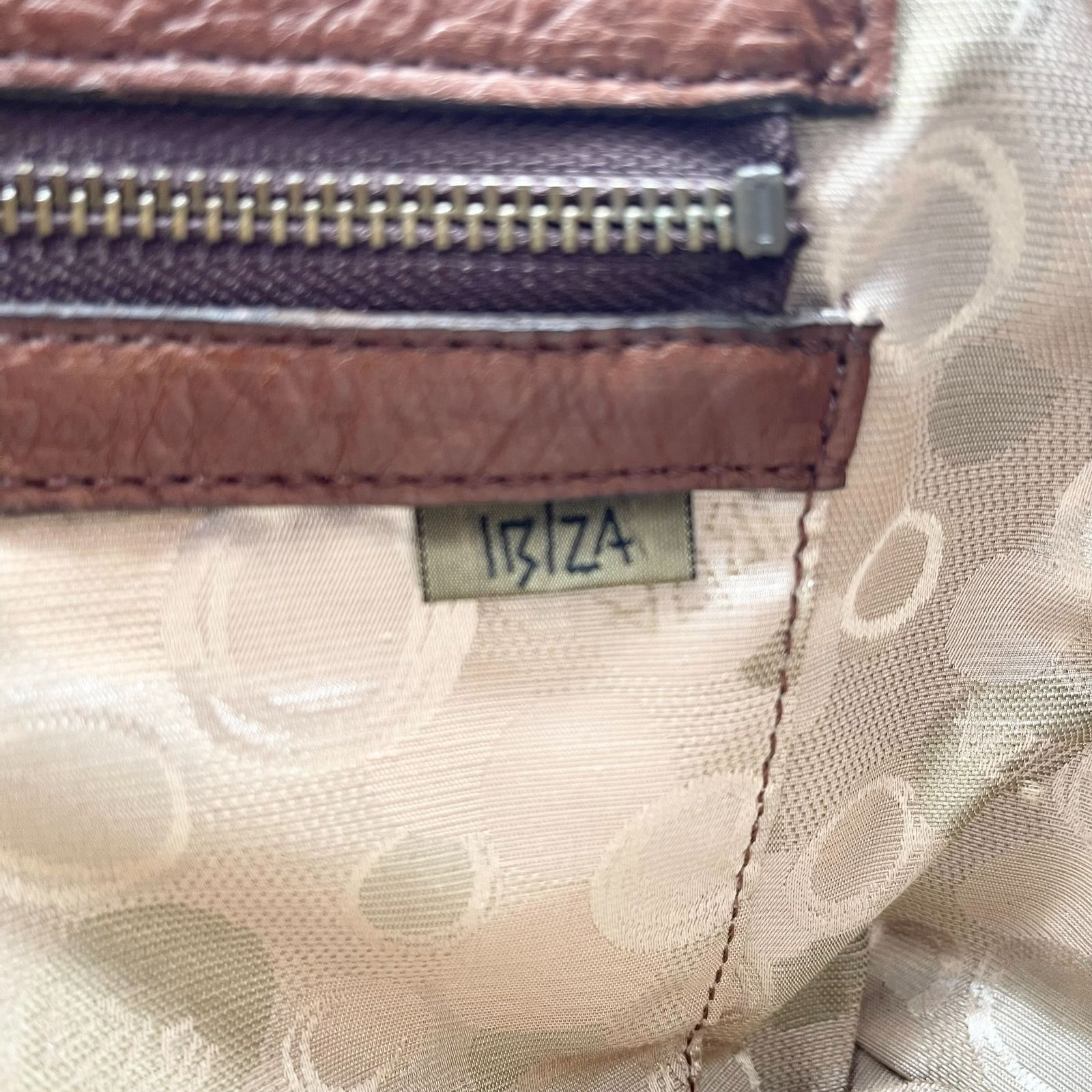 希少 美品 IBIZA イビサ マットクロコダイル ワニ革 センター取り 