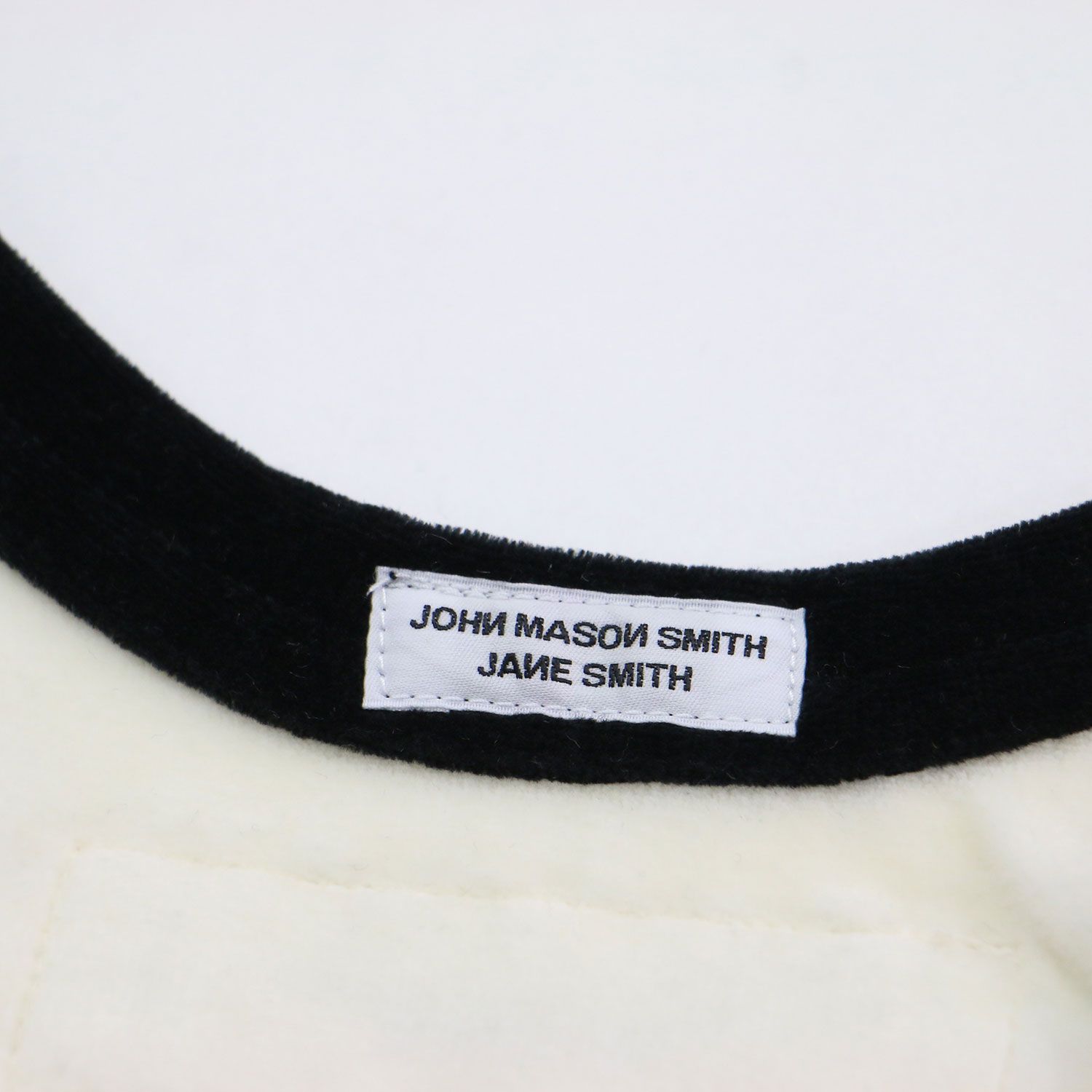JANE SMITH ジェーンスミス タンクトップ ホワイト ブラック 白黒 サイズ:36(S) | コットン ベロア 3WAY タンクトップ / COTTON VELOUR UP AND DOWN TANK TOP パイピング | 日本製 トップス キャミソール【レディース】【中古】 JANE SMITH ジェーンスミス タンクトップ ホワイト ブラック 白黒
