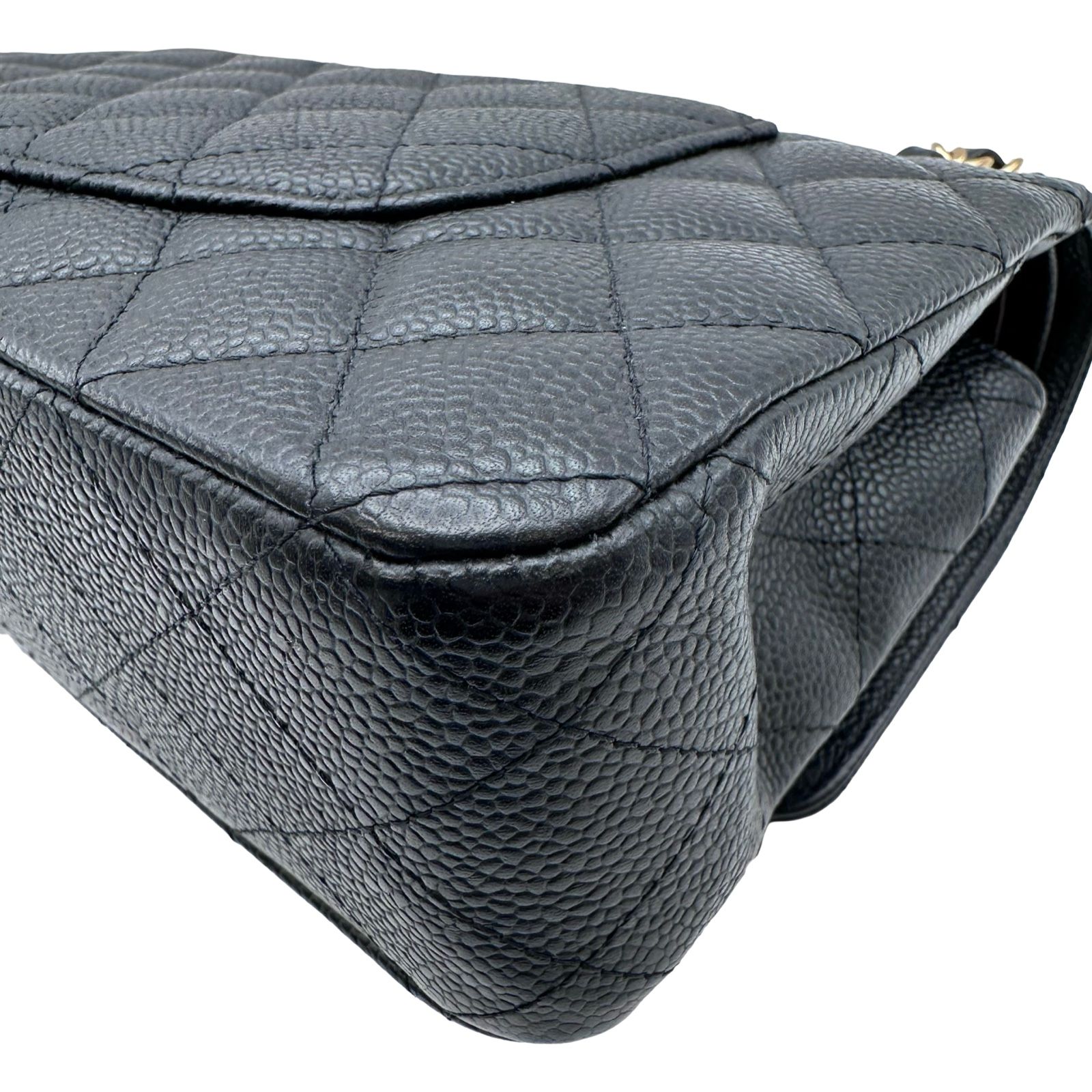 シャネル CHANEL マトラッセ25 A01112 15番台 ブラック ゴールド金具