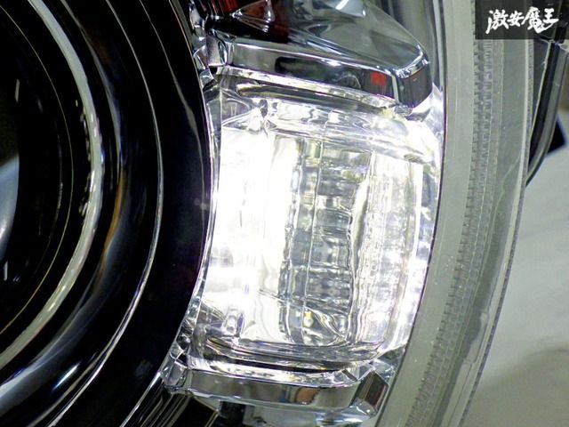 新車外し // 点灯OK！】スズキ 純正 JC74W ジムニーノマド LED 丸型